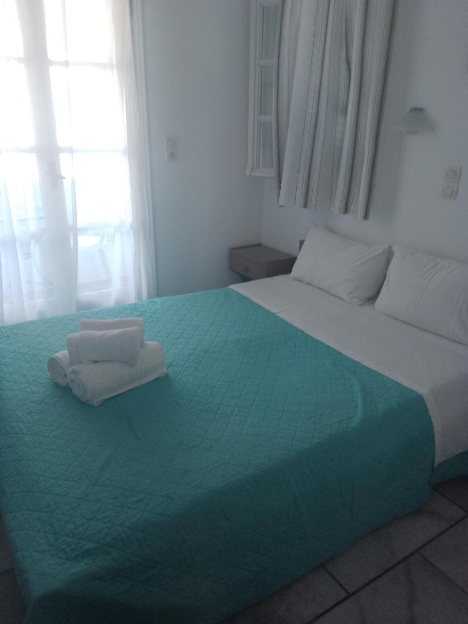 Villa Polemis Agia Anna  Eksteriør billede
